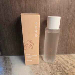 NIB Prettyskin Rice Niacinamide toner sealed
